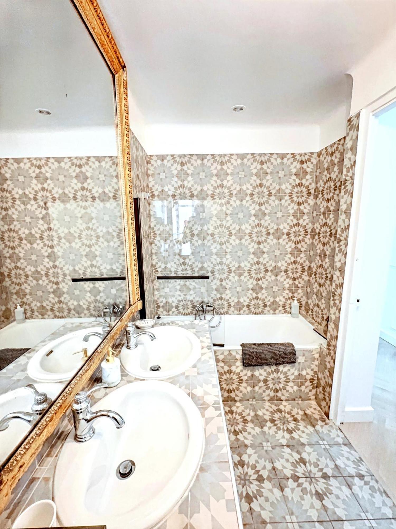Апартаменти Mini Duplex 50M Du Vieux Port Канни Екстер'єр фото